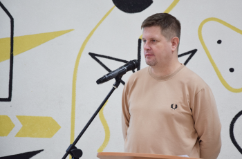 Всё это было в альбомах Ramones